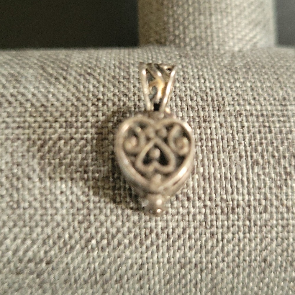 Sterling Silver Filigree Heart Locket Prayer Secret Box‎ Pendant  Whimsigoth